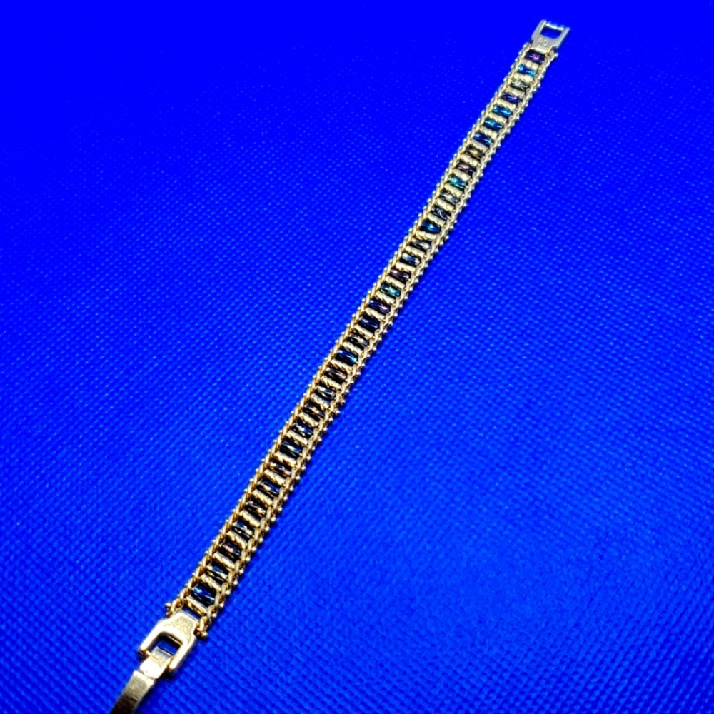 PREMIER DESIGNS GLASS BEAD BRACELET
